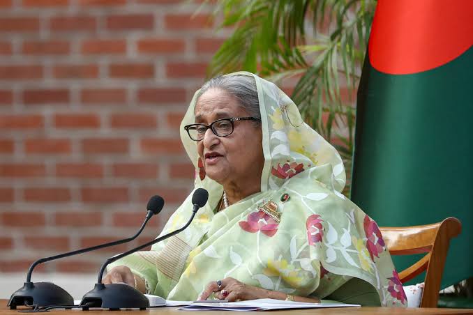 আ.লীগ প্রতিহিংসার রাজনীতি করে না, উন্নয়ন করে জবাব দেয়’