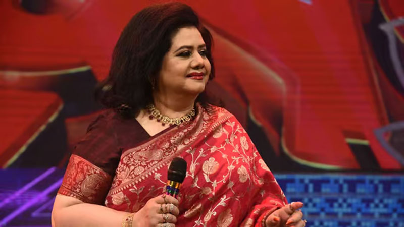 প্রথমবার ‘ঈদ আনন্দমেলা’য় রুনা লায়লা