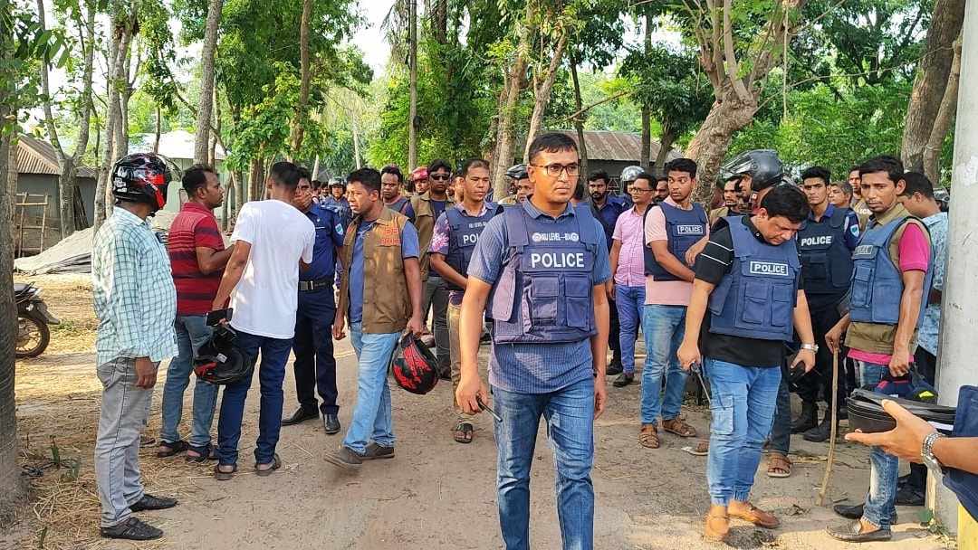 কুষ্টিয়া বিএনপির সাথে পুলিশের সংঘর্ষ! ২৩টি মোটরসাইকেল’সহ আটক: ১