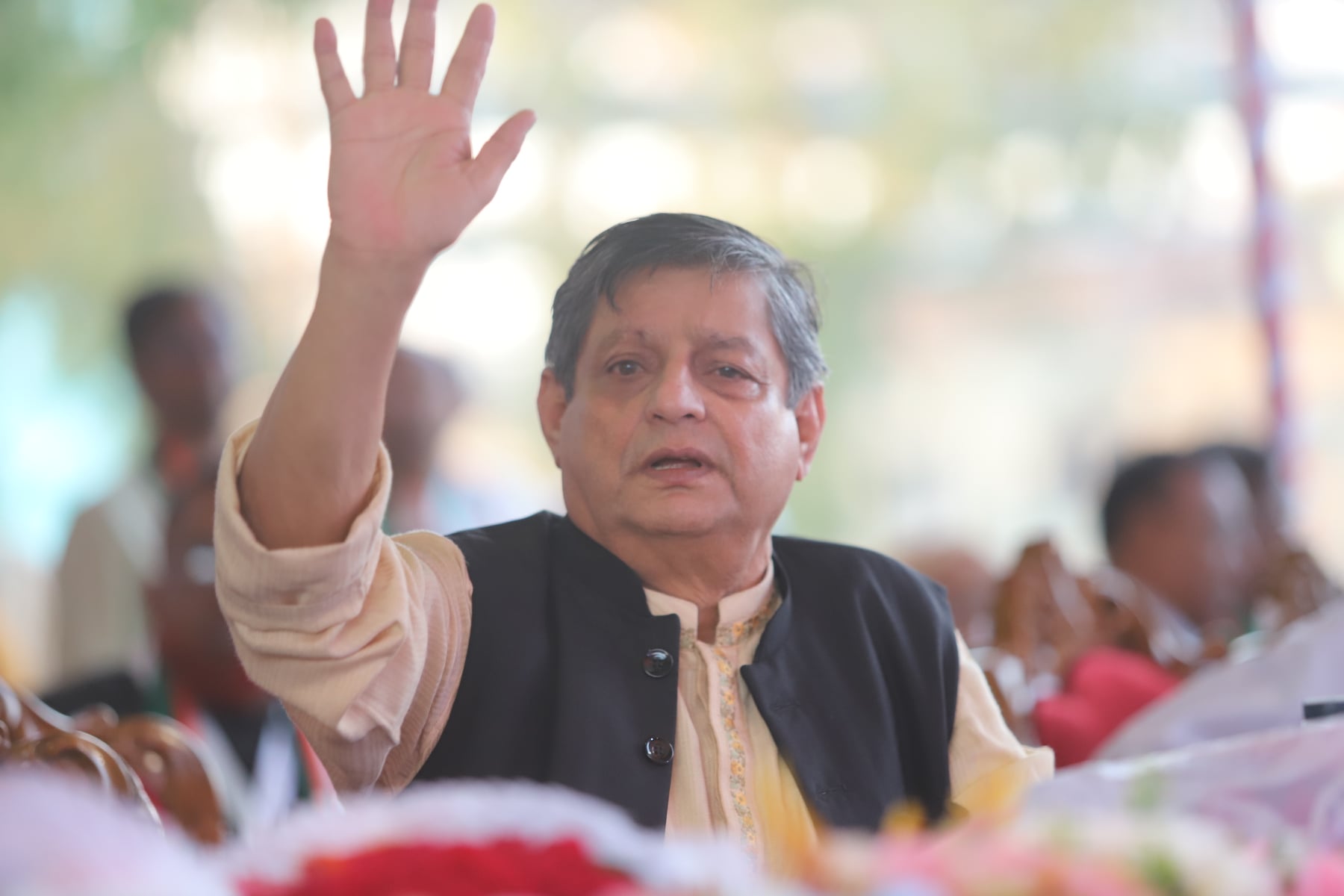 ব্রাহ্মণবাড়িয়ায় মোকতাদির চৌধুরীসহ   ২৬ জনের বিরুদ্ধে হত্যা মামলা