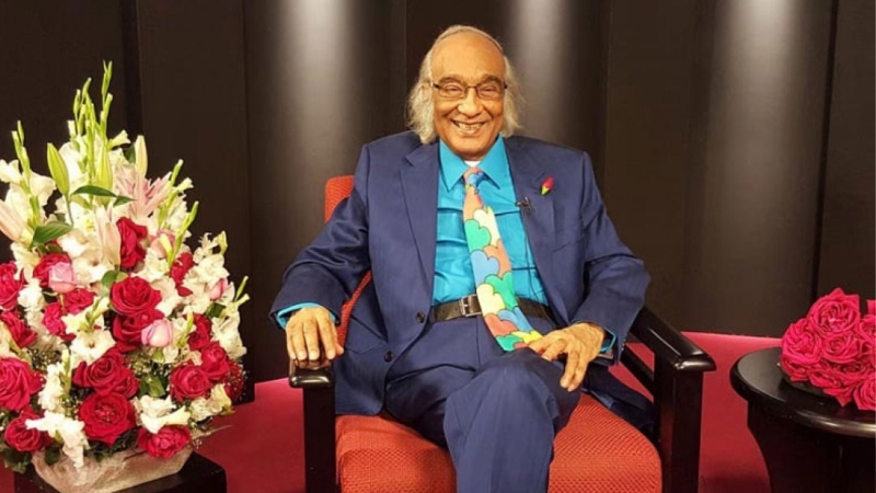 সাংবাদিক শফিক রেহমানের সাজা এক বছরের জন্য স্থগিত