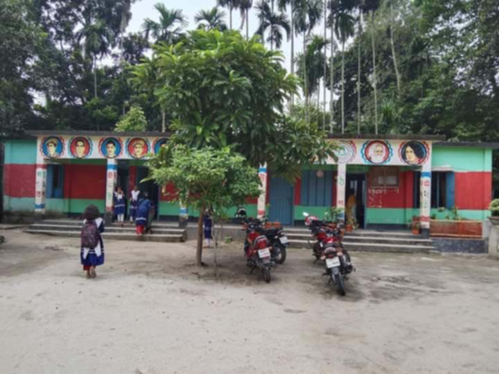 পঞ্চগড়ে জেলায় শ্রেষ্ঠ বিদ্যালয় বাংলাবান্ধা সর: প্রাথমিক বিদ্যালয়