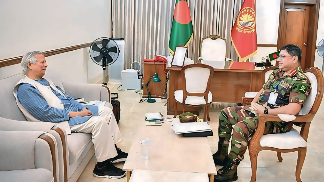 প্রধান উপদেষ্টা সাথে সেনাপ্রধানের সাক্ষাৎ