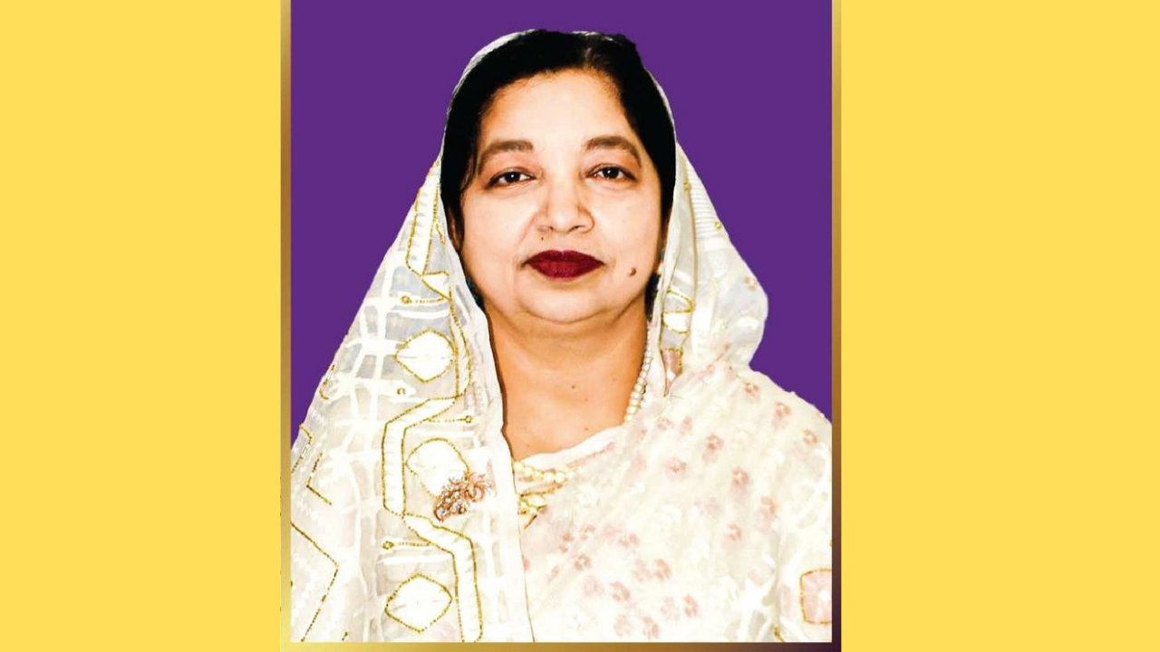 হাসিনার এজেন্ডায় মাঠে শিল্পসচিব,সরকারের ক্ষতি ৪শ’ কোটি টাকা!