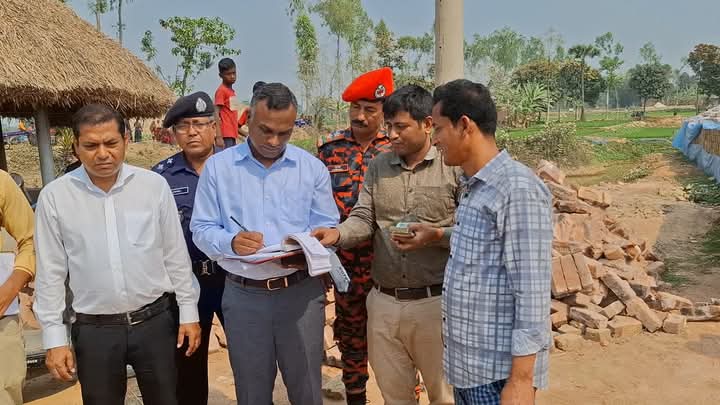 জয়পুরহাটে ২৪ টি অবৈধ ইট ভাটায় অভিজান,১৮ লাখ টাকা জরিমানা