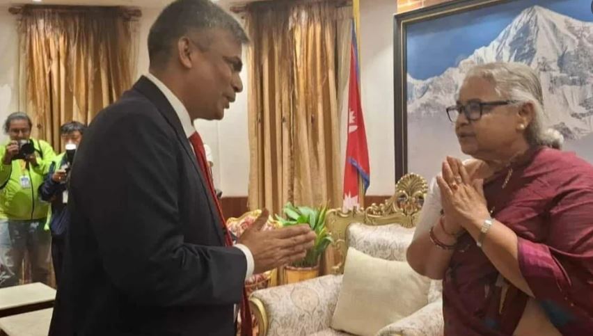নেপালের অন্তর্বর্তীকালীন প্রধানমন্ত্রী হিসেবে সুশীলা কার্কির শপথ গ্রহণ, উপস্থিত ছিলেন বাংলাদেশের রাষ্ট্রদূত