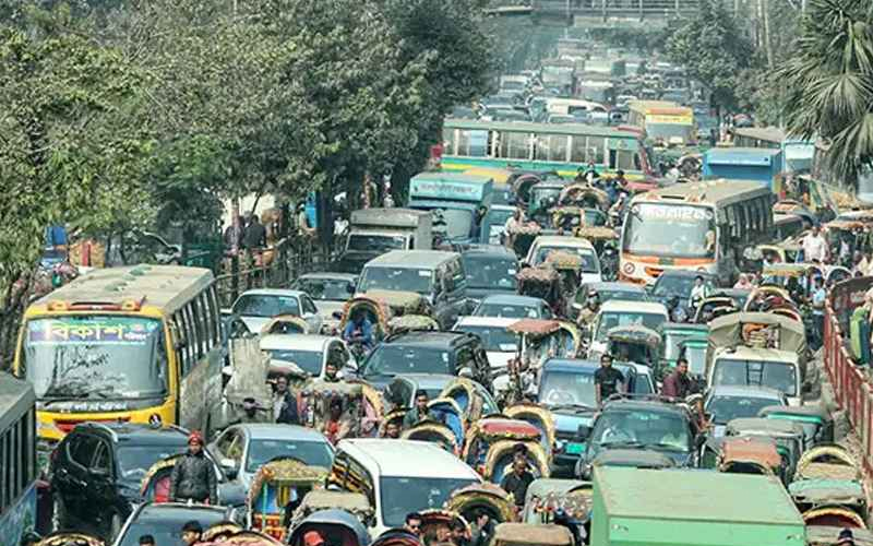 সাত কলেজের শিক্ষার্থীদের অবরোধ, অচল ঢাকা