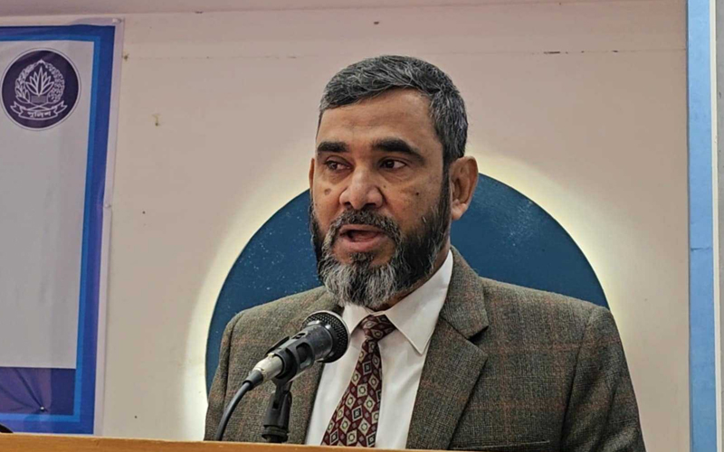 ফেরত এলো ৫৬০০ পোস্টাল ব্যালট: ইসি সানাউল্লাহ