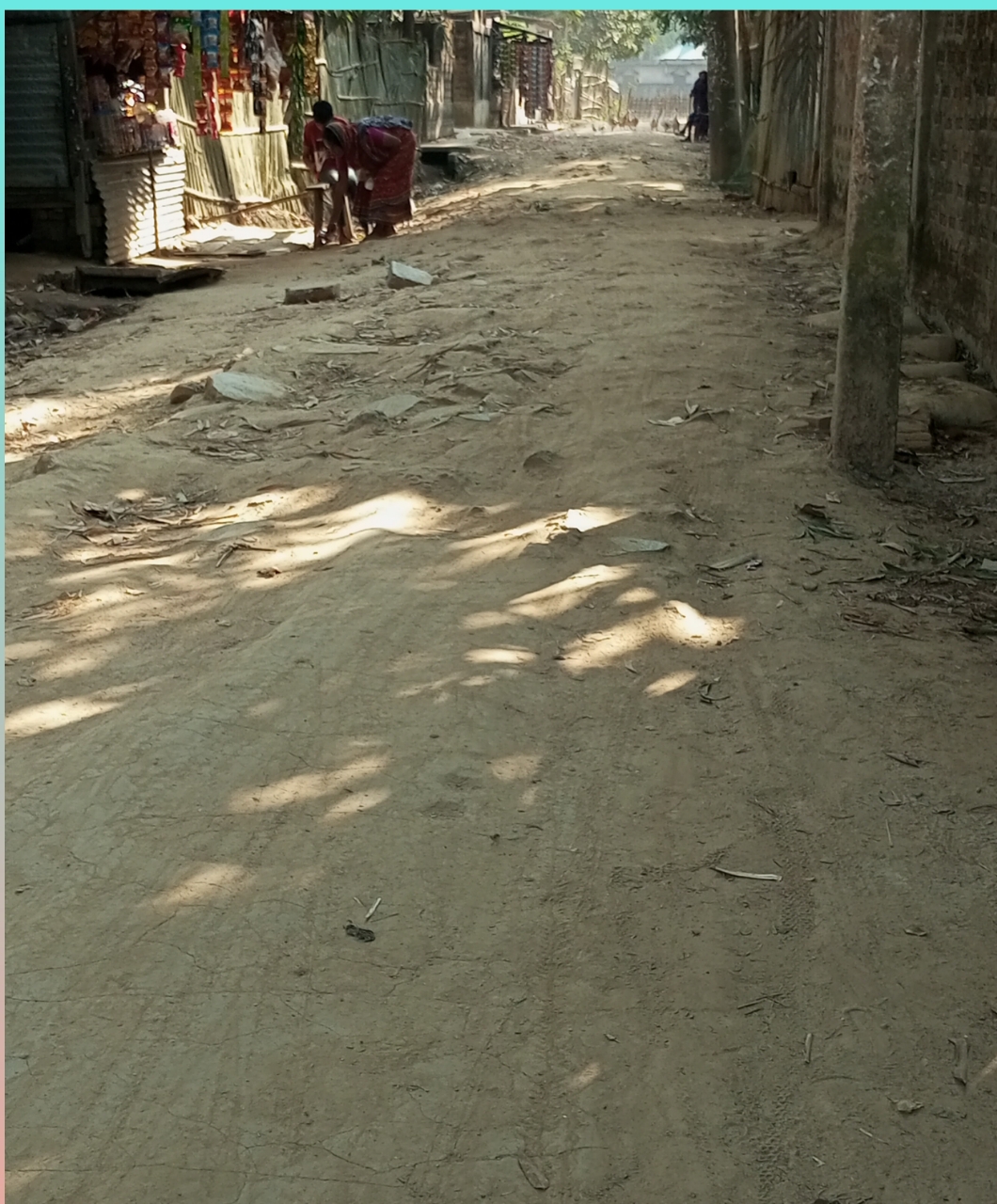 কুলাউড়ার কর্মধায় কামারদিঘির পাড়-বাবনিয়া মাদ্রাসা সড়কের বেহাল দশা!