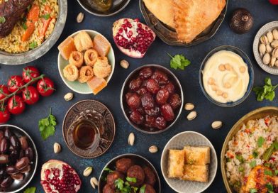 রোজায় সুস্থ থাকতে ইফতারে কী খাবেন