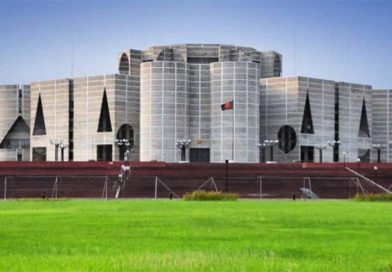 সংসদ ভবনের দক্ষিণ প্লাজায় নতুন মন্ত্রিসভার শপথ