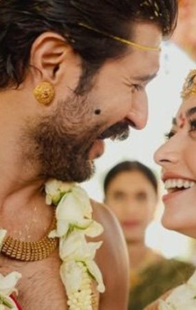 বিজয় দেবরাকোন্ডা ও রাশমিকা মান্দানার বিয়ের একগুচ্ছ ছবি