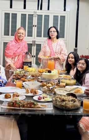 এবারও ইফতার করতে ভুলেননি বিদ্যা সিনহা মিম