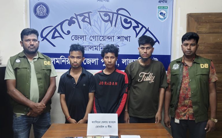 কালীগঞ্জে অনলাইন জু/য়া ও অবৈধ সিম চক্রের তিনজন গ্রেপ্তার