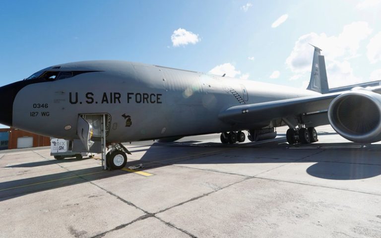 ইরানি ক্ষেপণাস্ত্র হামলায় পাঁচ মার্কিন জ্বালানি বিমান ক্ষতিগ্রস্ত