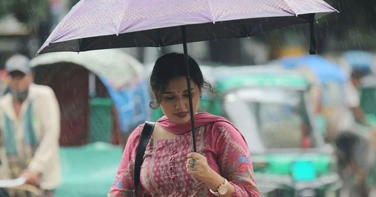 সারা দেশে বজ্রবৃষ্টির আভাস