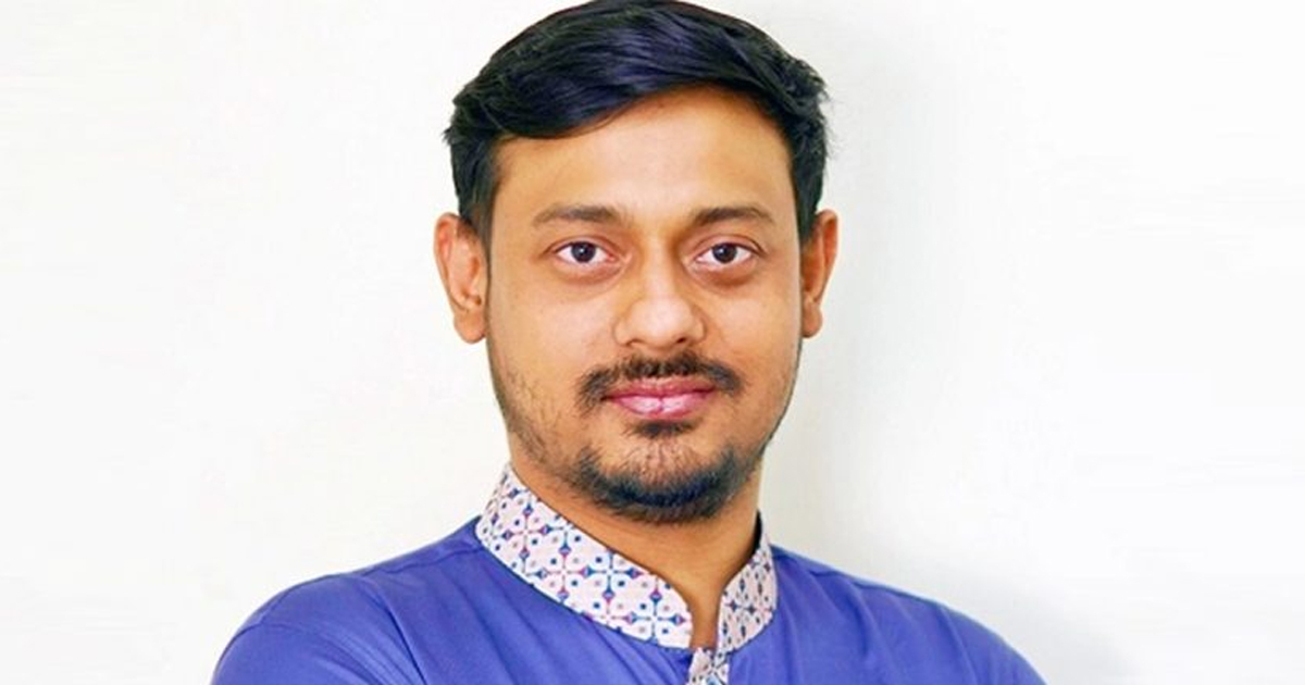 প্রধান নির্বাচন কমিশনকে নাসীরুদ্দীন পাটওয়ারীর কড়া হুঁ.শি.য়া.রি