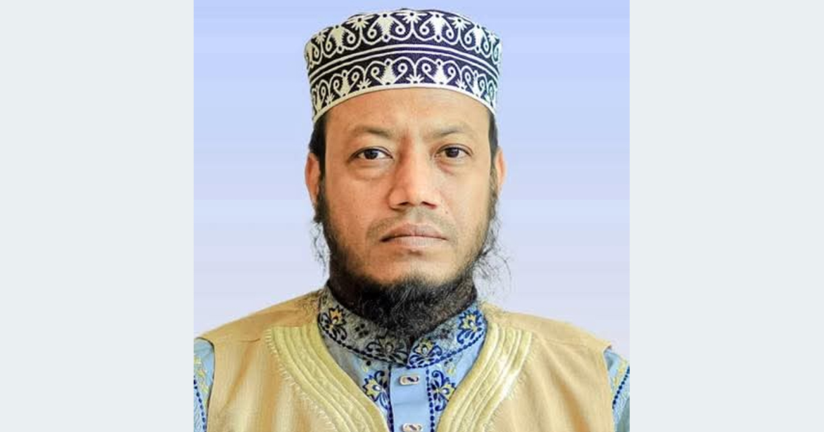 মুফতি আমির হামজার বিরুদ্ধে পত্রিকায় বিজ্ঞপ্তি প্রকাশের নির্দেশ আদালতের