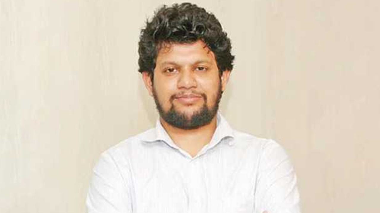 ‘আওয়ামী লীগ সেদিনই ব্যাক করেছে’: মাহফুজ আলমের বি.স্ফো.র.ক পোস্ট