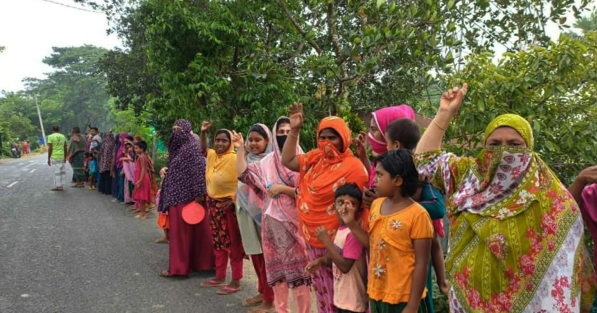 পাবনার সাঁথিয়ায় মাইকে ঘোষণা দিয়ে বিএনপি সমর্থকদের বাড়িঘরে হামলার অভিযোগ