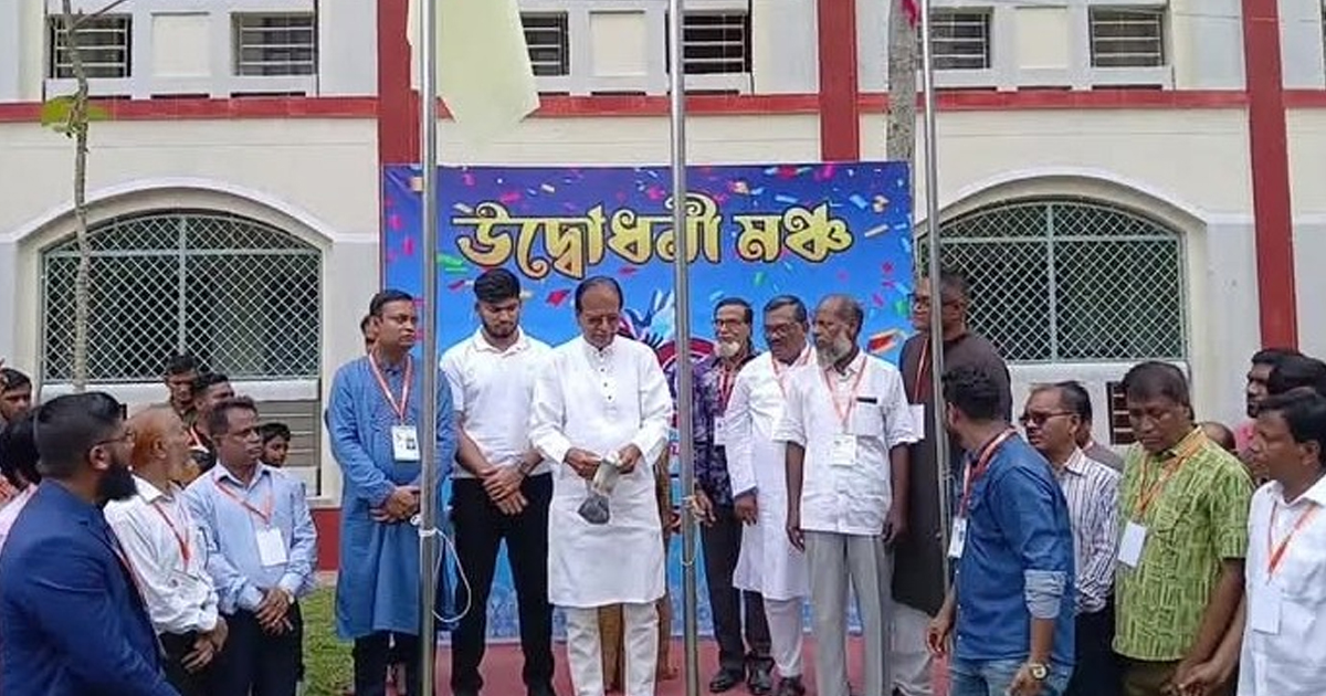 পদ্মাসেতু ও তিস্তা মহাপরিকল্পনার কাজ একসঙ্গেই শুরু হবে: ত্রাণমন্ত্রী দুলু