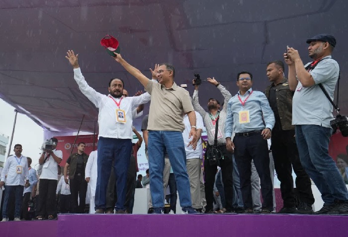 জনগন ঐক্যবদ্ধ থাকলে কেউ ষড়যন্ত্র করে টিকতে পারবে না : প্রধানমন্ত্রী