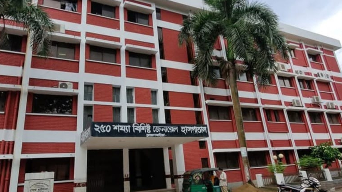 নাসিরনগরে ৭ বছরের শিশুকে পাটক্ষেতে নিয়ে ধ.র্ষ.ণচেষ্টা, হাসপাতালে ভর্তি