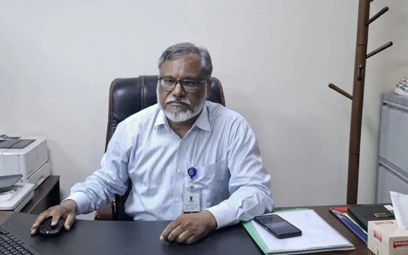 স্বাস্থ্যের উপপরিচালকের মন্তব্যে সাংবাদিকদের প্রতিবাদ