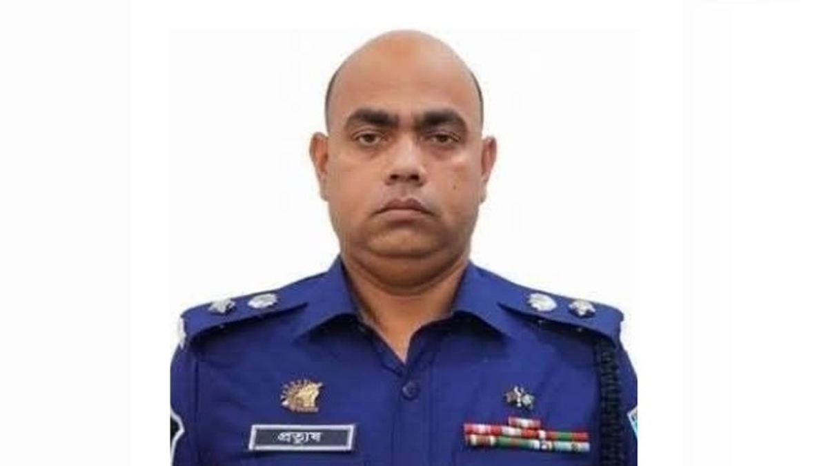 ফেনী ও নোয়াখালীসহ ৫ জেলায় নতুন এসপি, বদলি ৭ ঊর্ধ্বতন কর্মকর্তা