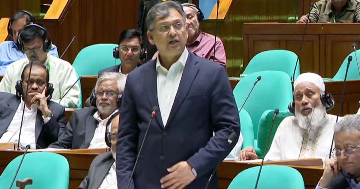 ইসলামী ব্যাংক ইসলাম নয়, জামায়াতে ইসলামীও ইসলাম নয়: স্বরাষ্ট্রমন্ত্রী