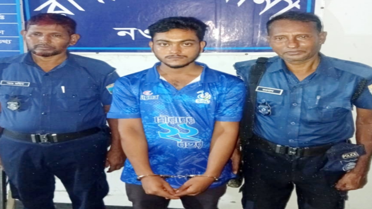 নওগাঁর রানীনগরে ই.য়া.বা.সহ মা.দ.ক কারবারি গ্রেপ্তার