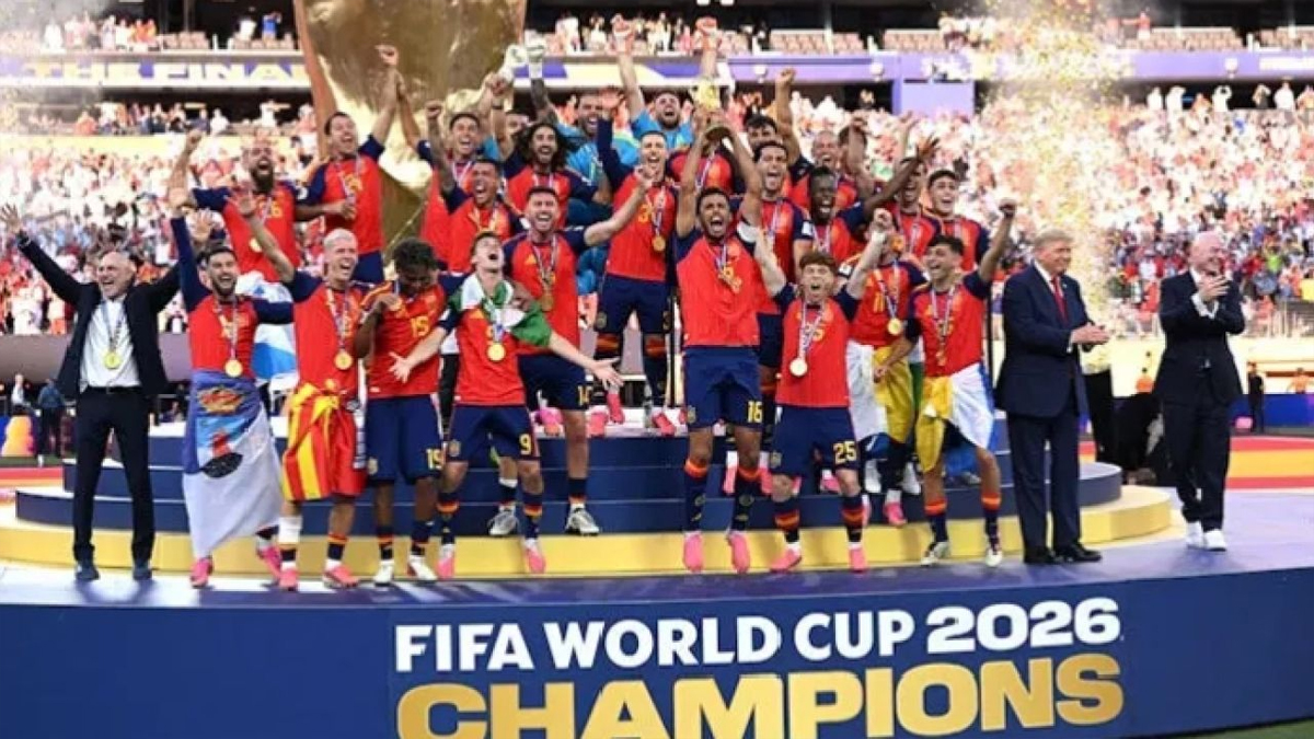 সোনালী ট্রফি ছাড়াও যত টাকা পেল বিশ্বচ্যাম্পিয়ন স্পেন