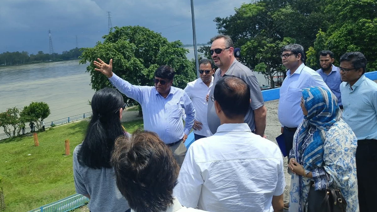 তিস্তা ব্যারেজ পরিদর্শনে মার্কিন রাষ্ট্রদূত, পানি ব্যবস্থাপনা নিয়ে আলোচনা