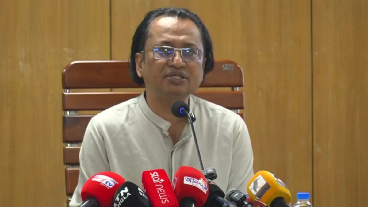 ইউনূসকে হেনস্তায় ব্যবস্থা নেওয়া হবে: তথ্য উপদেষ্টা